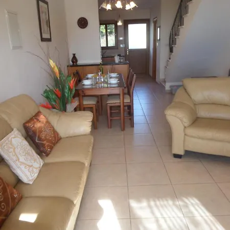 Imperial 11, Romela - 2 Bedroom Townhouse With Seaviews Appartement *