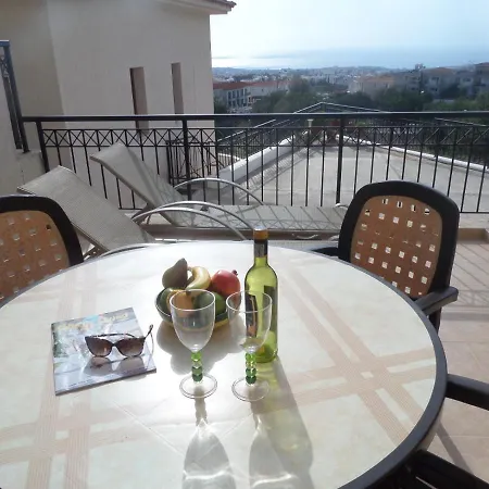 Appartement Imperial 11, Romela - 2 Bedroom Townhouse With Seaviews Peyia
